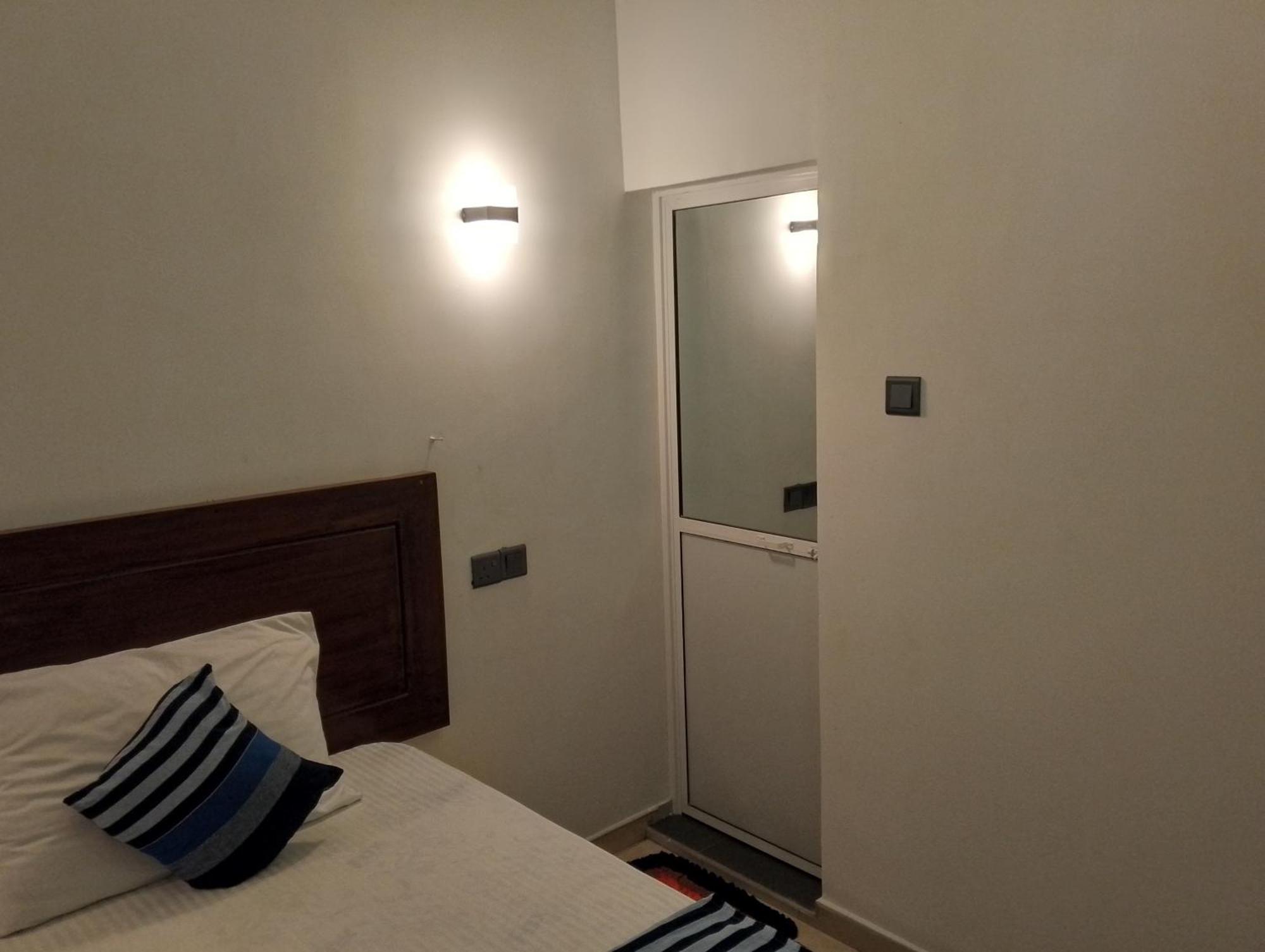 Sun Sea Guest Home Tangalle Bagian luar foto