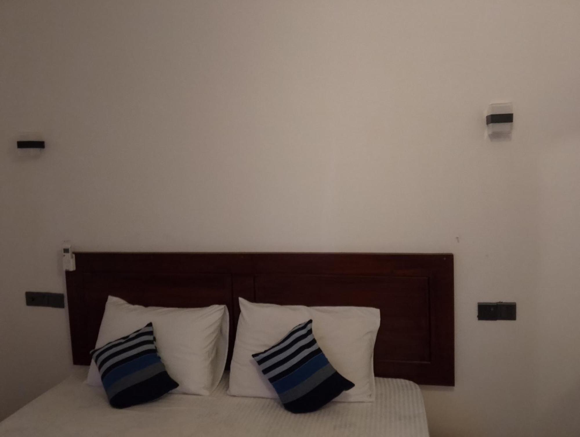 Sun Sea Guest Home Tangalle Bagian luar foto